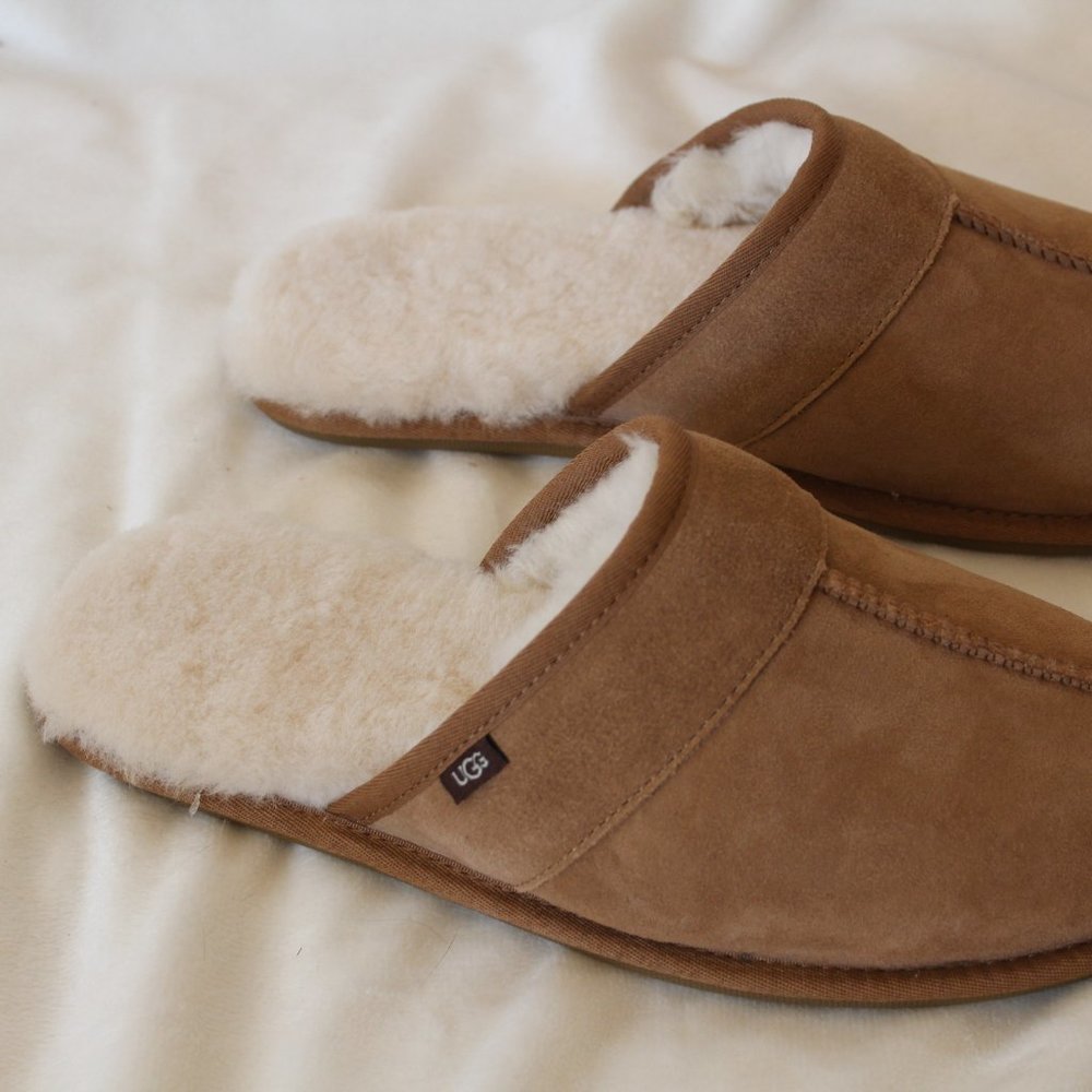 NIB UGG MEN'S SUEDE SHEARLING SCUFF SLIP ON SLIPPERS CHESTNUT - Picture 6 of 9